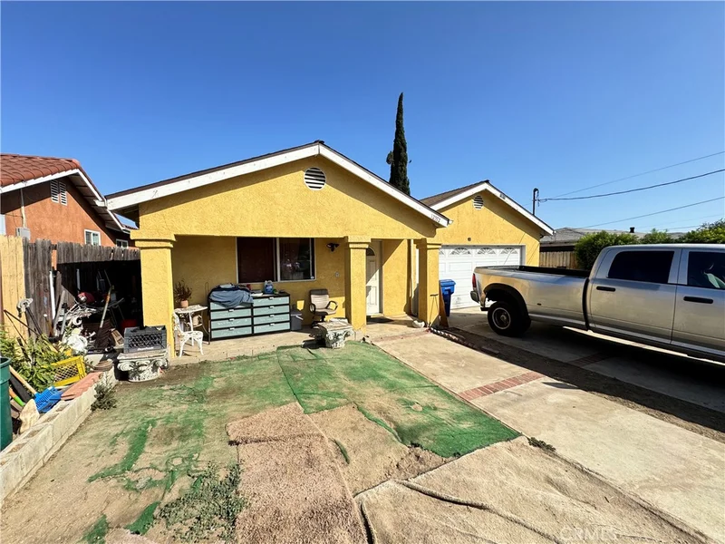 12572 Bromwich Street, Pacoima, CA 91331