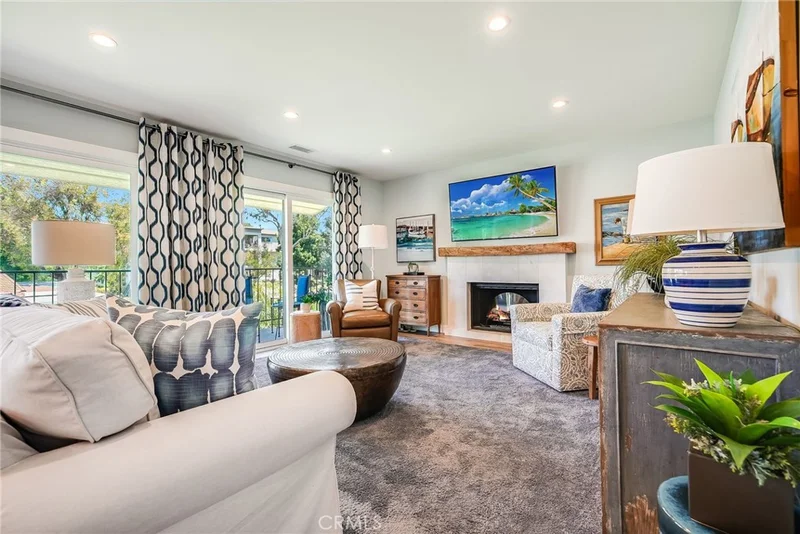 5490 Paseo Del Lago W P, Laguna Woods, CA 92637