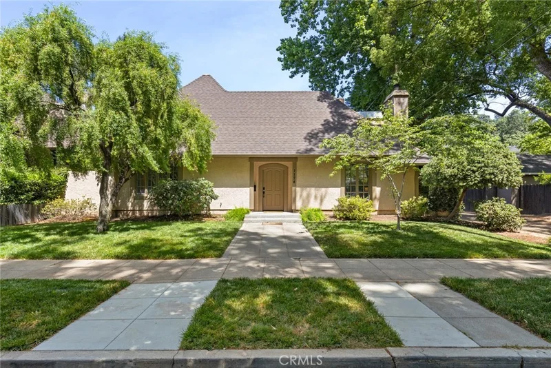 1174 E 7th Street, Chico, CA 95928