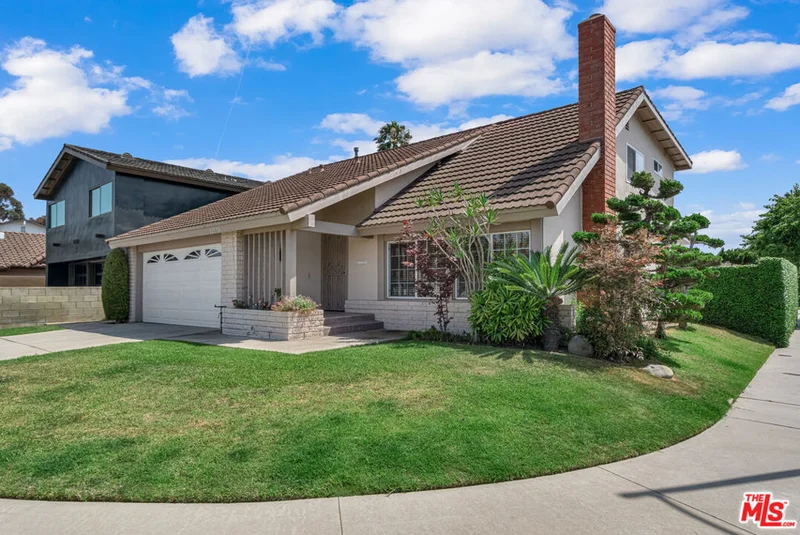 12516 Rosy Circle, Los Angeles, CA 90066