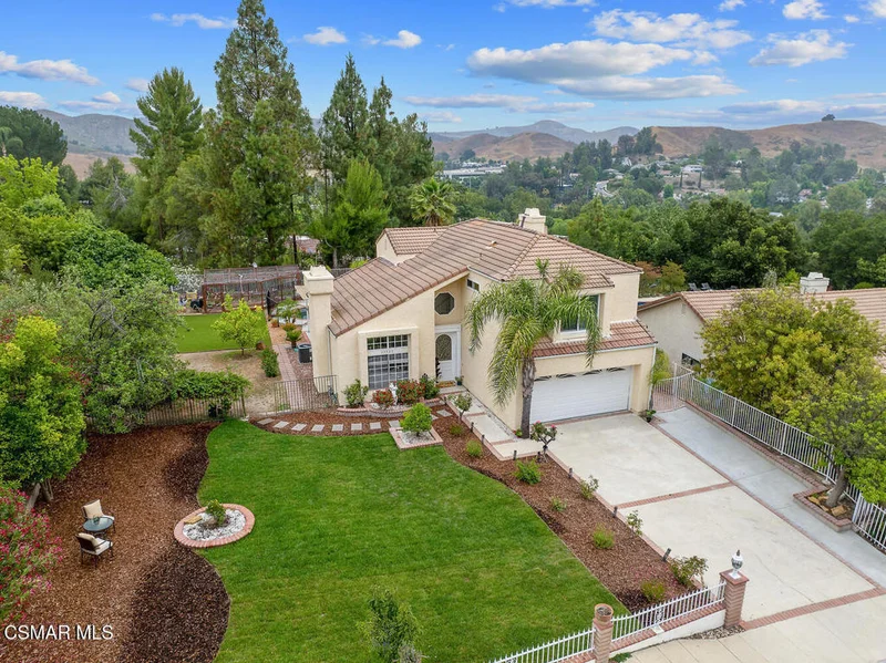 27535 Freetown Lane, Agoura Hills, CA 91301