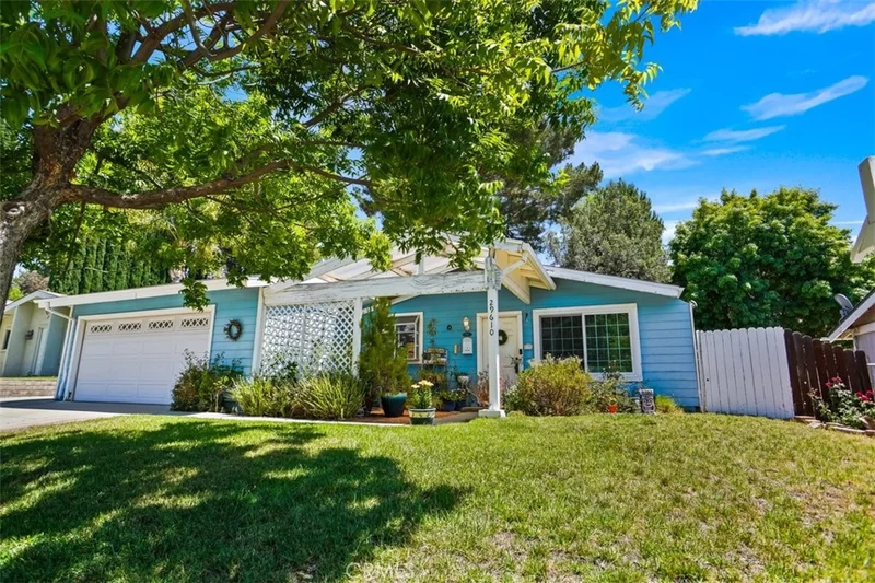 29610 Wistaria Valley Road, Canyon Country, CA 91387