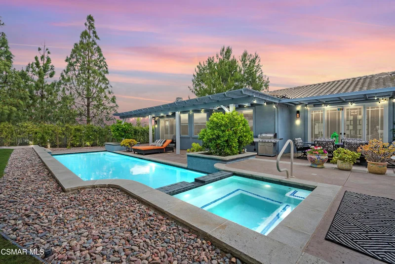 775 Parmenter Avenue, Thousand Oaks, CA 91362