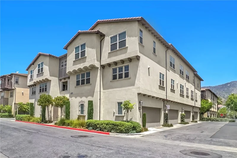 875 Iris Way B, Azusa, CA 91702