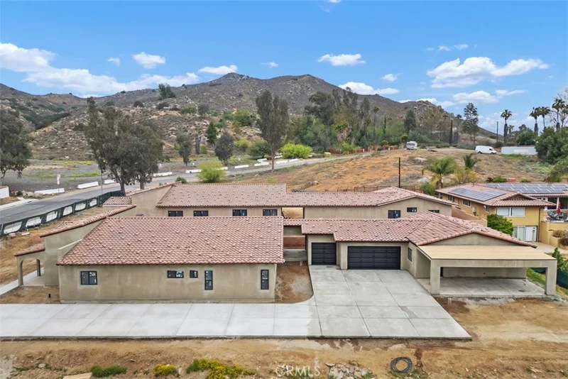 4501 Gilchrist Drive, Riverside, CA 92505