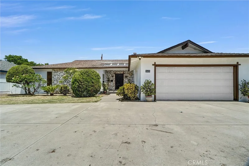 10422 Gilbert Street, Anaheim, CA 92804