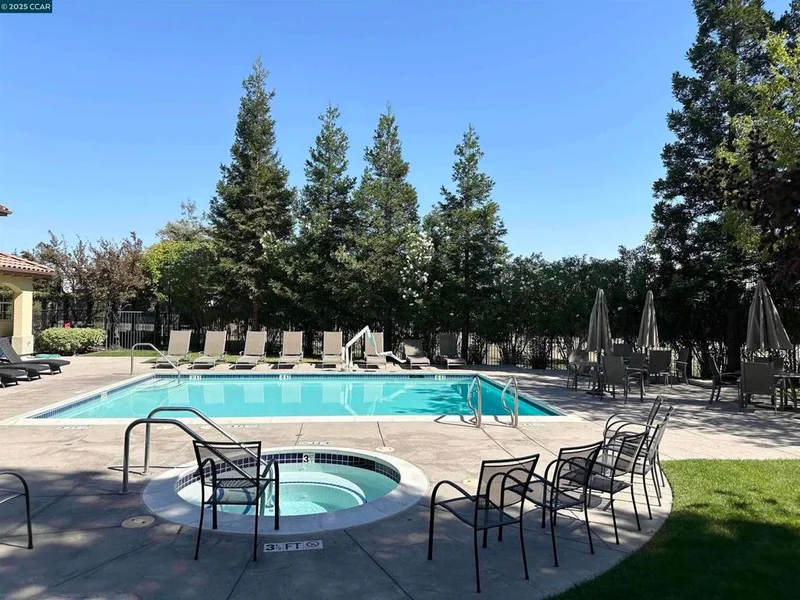43 Matisse Ct, Pleasant Hill, CA 94523