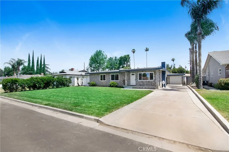 4561 Beverly Court, Riverside, CA 92506