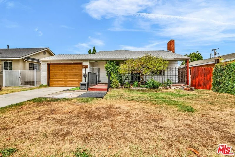 1043 E 66th Street, Inglewood, CA 90302