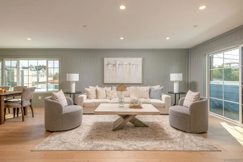 547 Orange Ave, Coronado, CA 92118