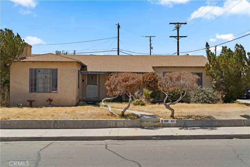 100 E Buena Vista Street, Barstow, CA 92311