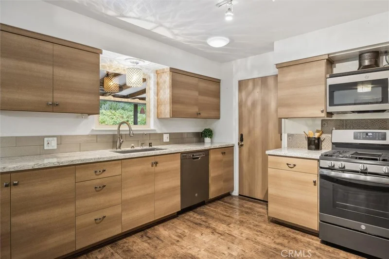 5500 Valentina, Atascadero, CA 93422