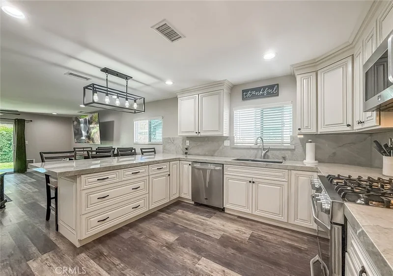 2288 Marilyn Street, Simi Valley, CA 93065