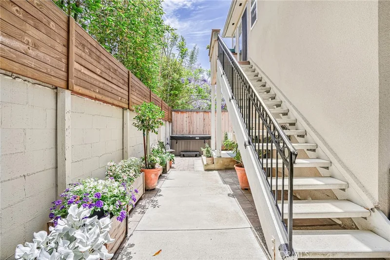 1034 Isabella Avenue, Coronado, CA 92118