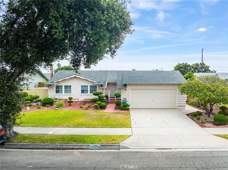 428 S Camellia Street, Anaheim, CA 92804
