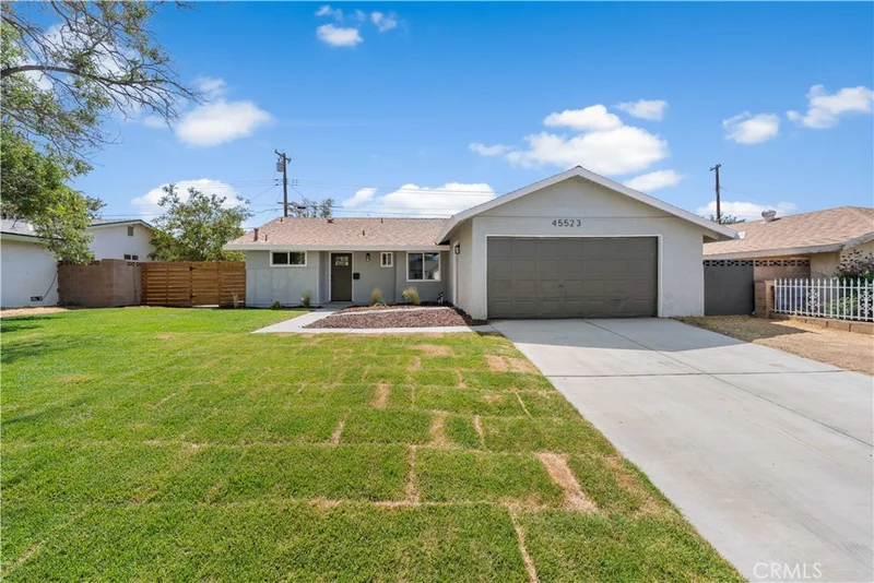 45523 Andale Avenue, Lancaster, CA 93535