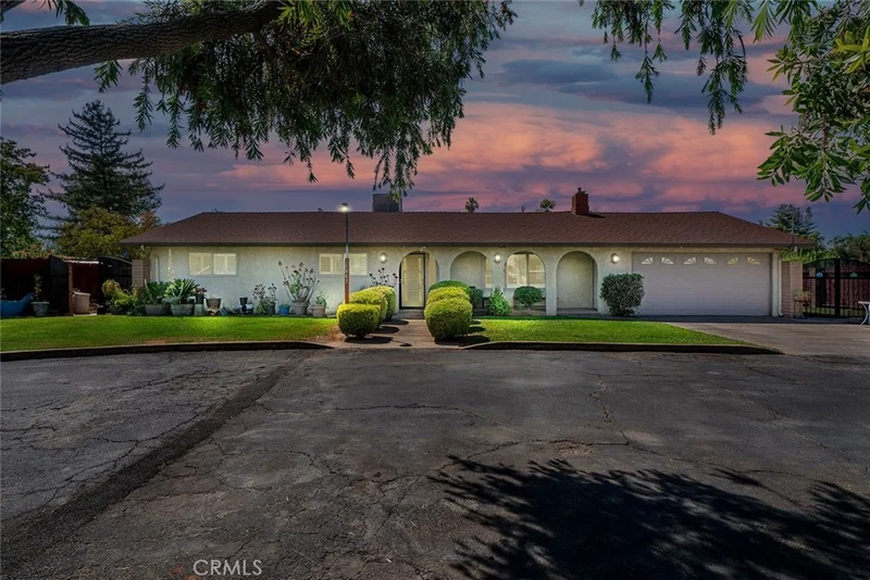 25867 El Vado Drive, Madera, CA 93638