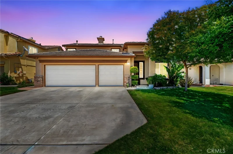 27182 Amber Rock Drive, Menifee, CA 92585