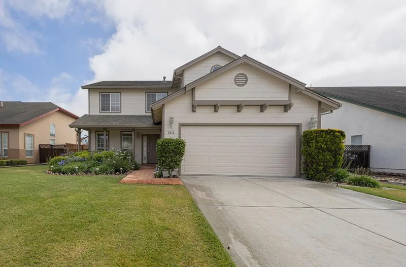 1016 Newington Street, Salinas, CA 93906