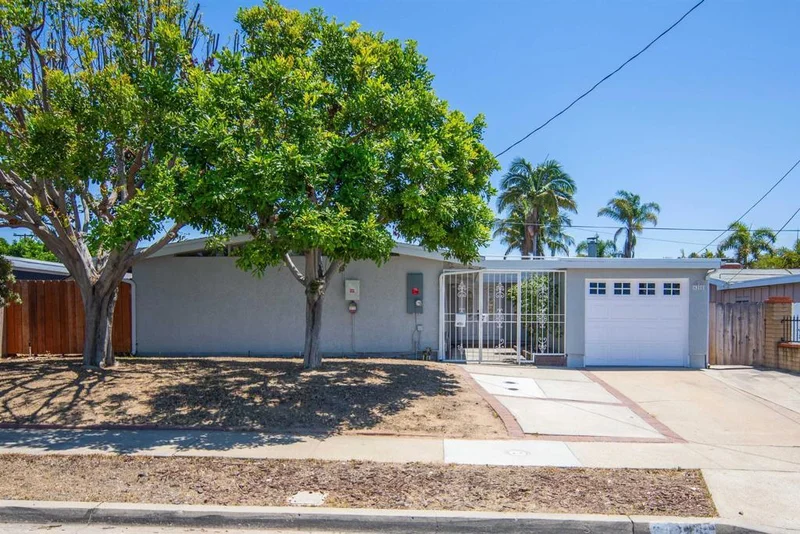 6285 Anvil Lake Avenue, San Diego, CA 92119