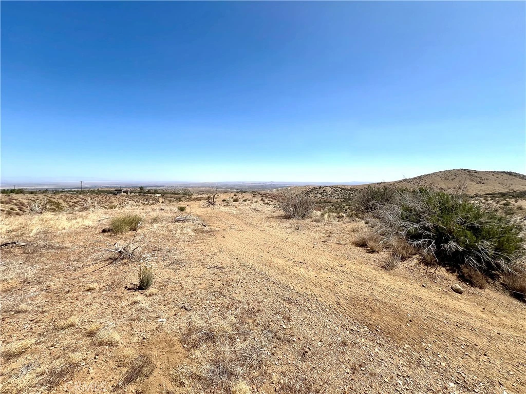 Photo 13 of 113 Juniper Mesa Road
