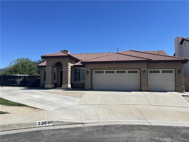 22600 White Wing Way, Saugus, CA 91350