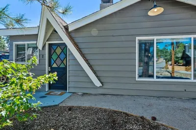 560 Edgemoor 1 photo 2
