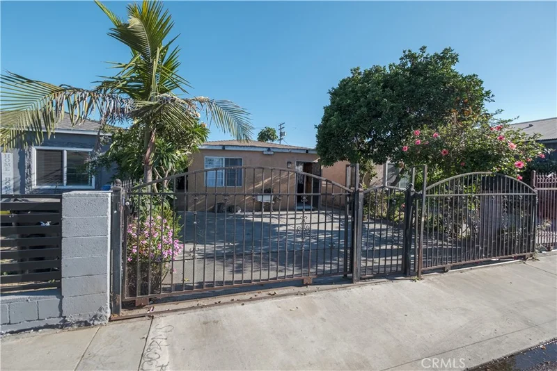 2534 E 127th St, Compton, CA 90222