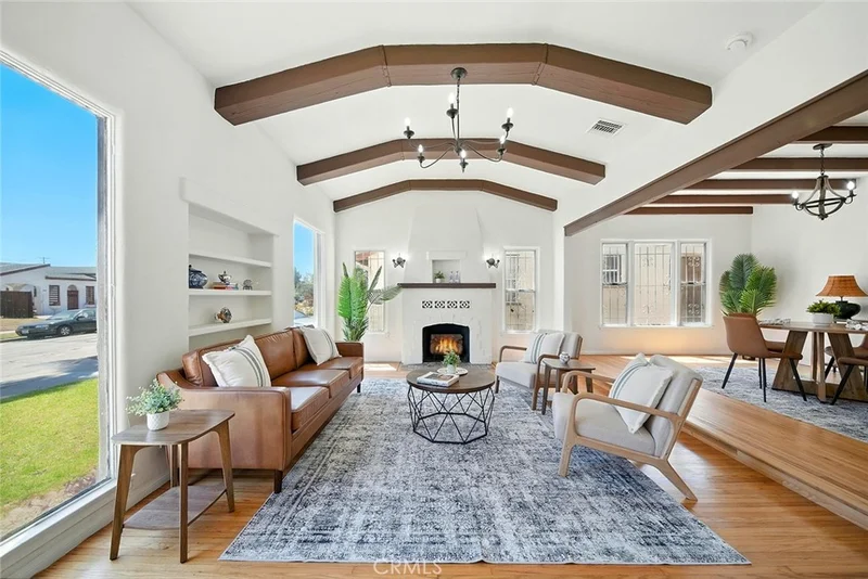1123 W 81st Street, Los Angeles, CA 90044