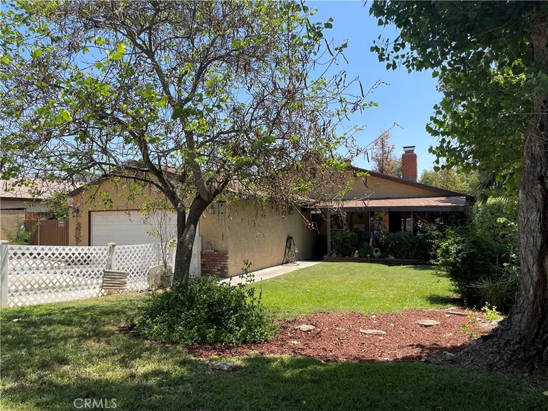 6255 Mitchell Avenue, Riverside, CA 92505