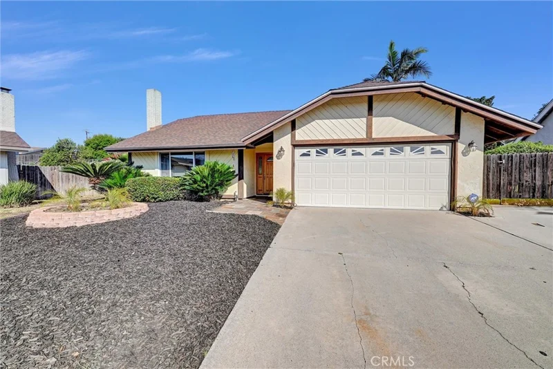 910 Rodeo Queen Drive, Fallbrook, CA 92028