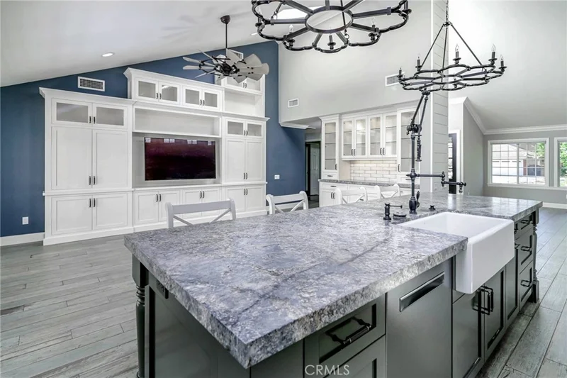 777 Oak Knoll Street, Brea, CA 92821