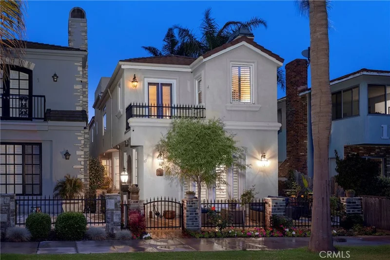 113 5th Street, Seal Beach, CA 90740