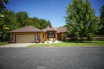 2787 Grape Way photo 2
