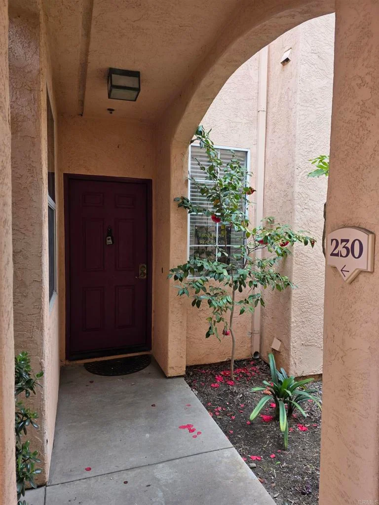 18680 Caminito Cantilena 230, San Diego, CA 92128