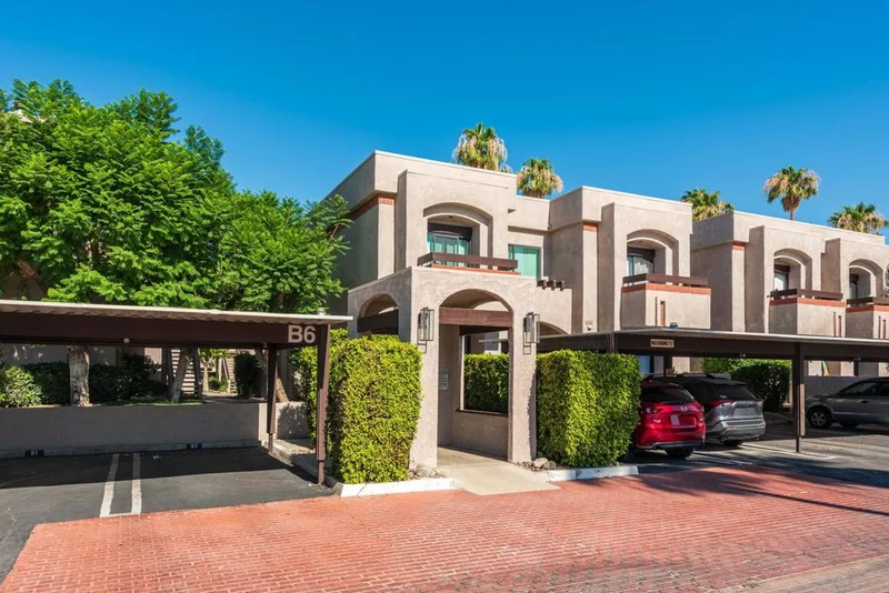 2601 S Broadmoor Drive 61, Palm Springs, CA 92264
