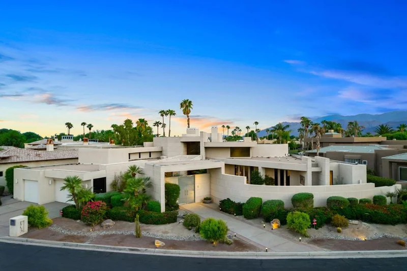 55470 Cherry Hills Drive, La Quinta, CA 92253