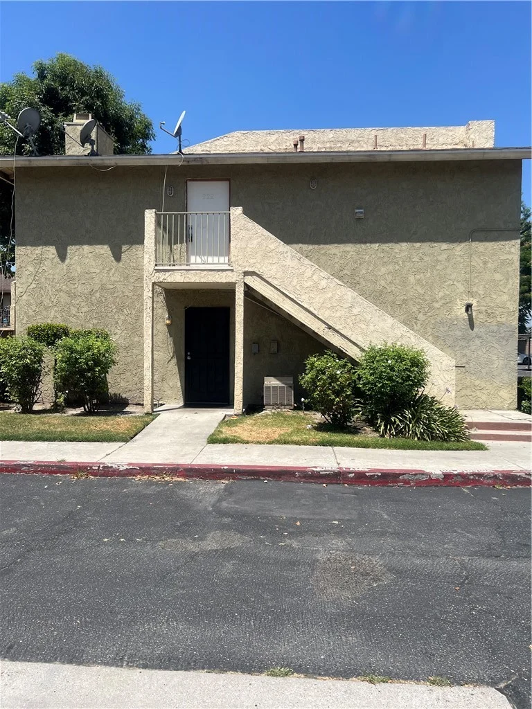 1025 N Tippecanoe Avenue 222, San Bernardino, CA 92410