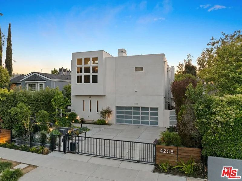 4255 Saint Clair Avenue, Studio City, CA 91604