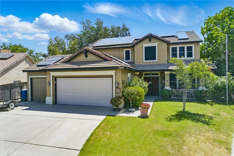 5604 Running Brook Street, Bakersfield, CA 93312