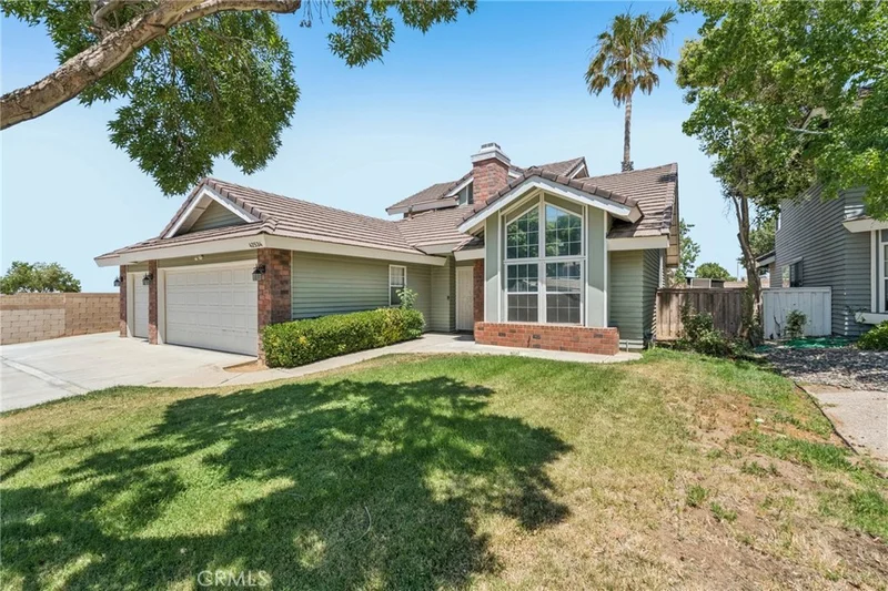 42534 62nd Street W, Quartz Hill, CA 93536