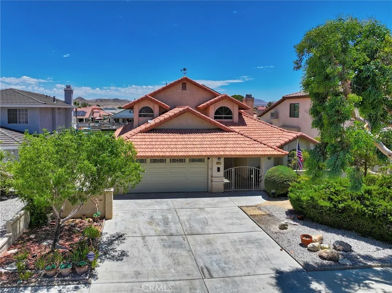 27573 Silver Lakes, Helendale, CA 92342