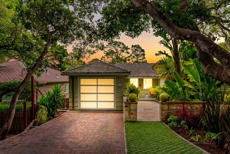 2SW Forest Avenue, Carmel, CA 93921