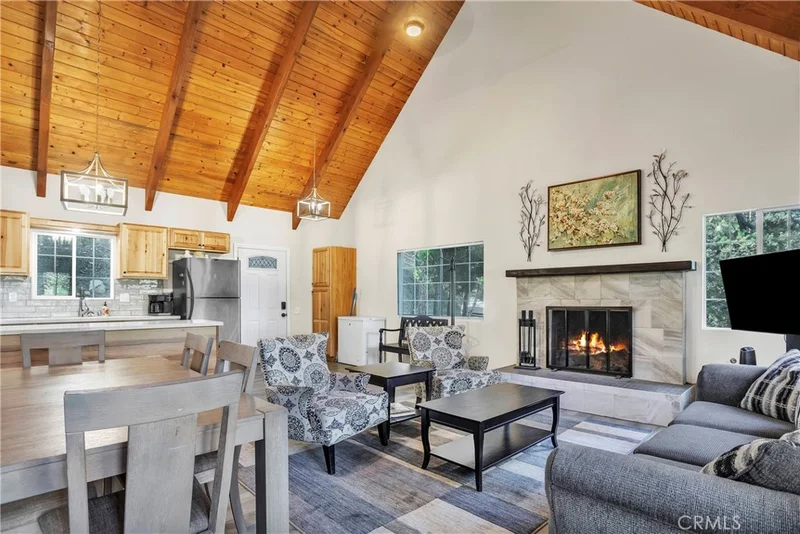 272 Fairway Drive, Lake Arrowhead, CA 92352
