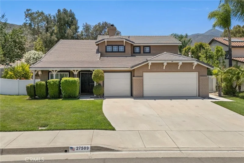 27509 Colt Drive, Corona, CA 92883
