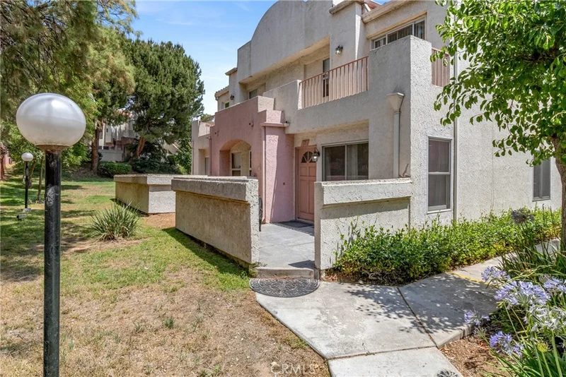 12411 Osborne Street 17, Pacoima, CA 91331