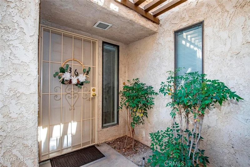 425 W Avenue J5 36, Lancaster, CA 93534