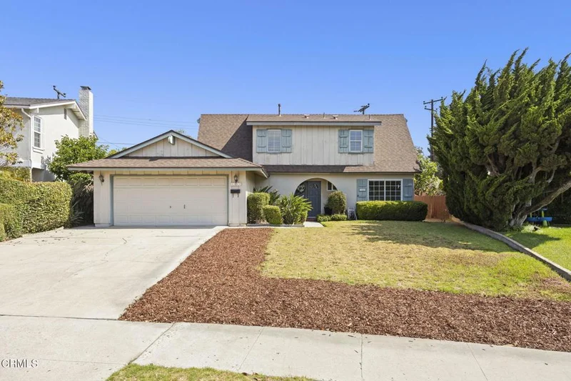 8699 Roswell Street, Ventura, CA 93004