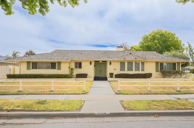 1167 Los Palos Drive, Salinas, CA 93901