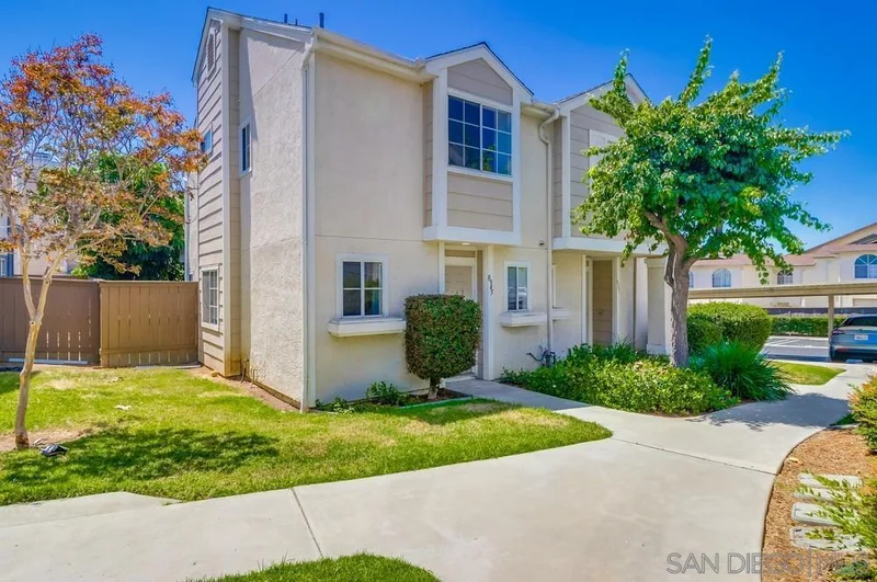 8945 Arlingdale Way, Spring Valley, CA 91977